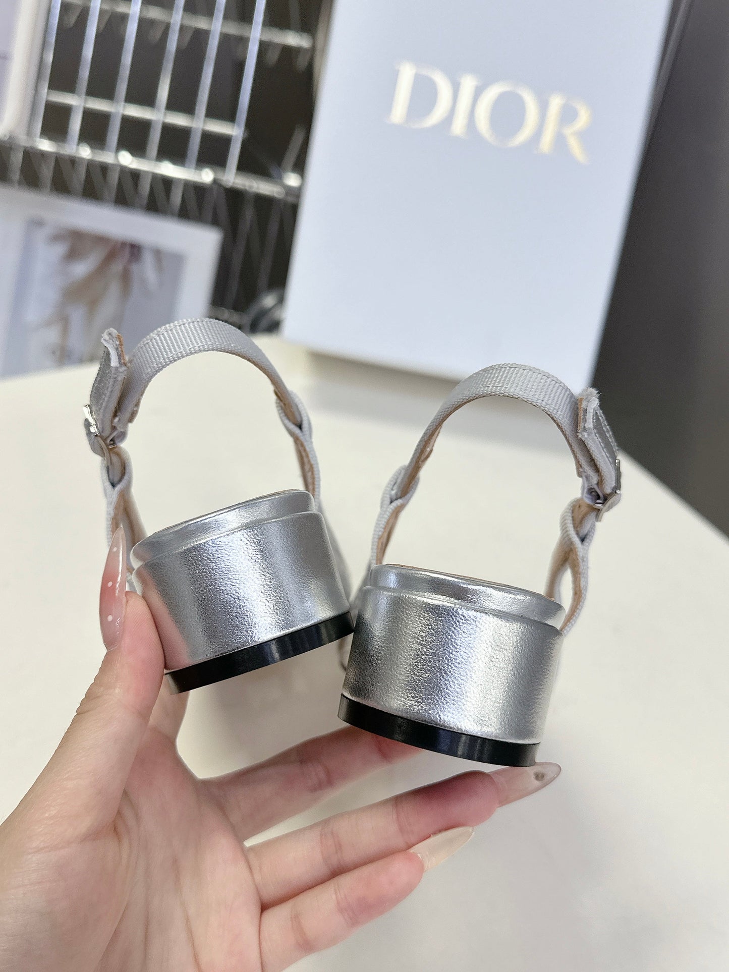 CD 25 Slingback Heel Silver 307174