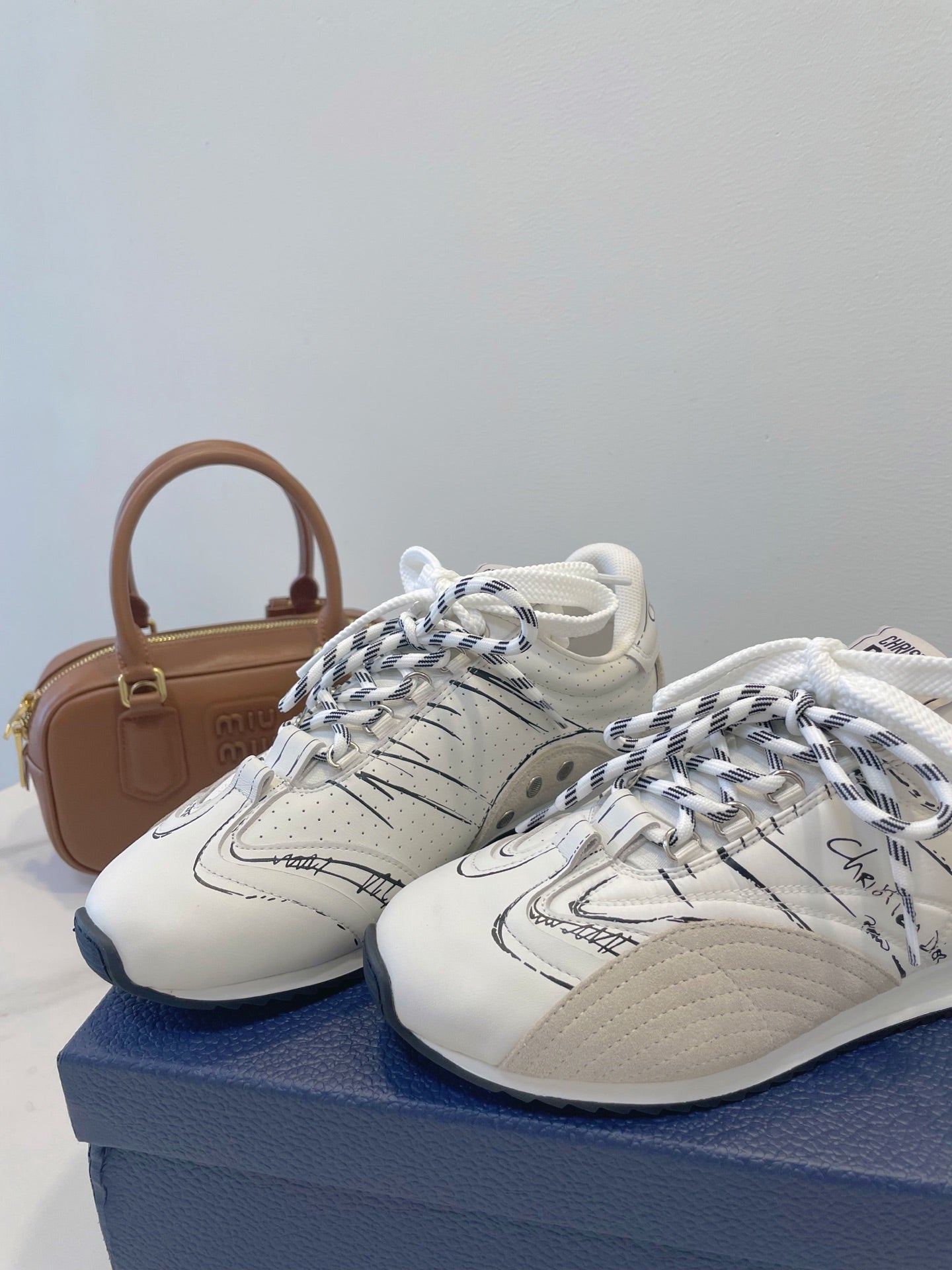 CD 26s D-Sketch Sneakers White Taupe Suede Lambskin 908096