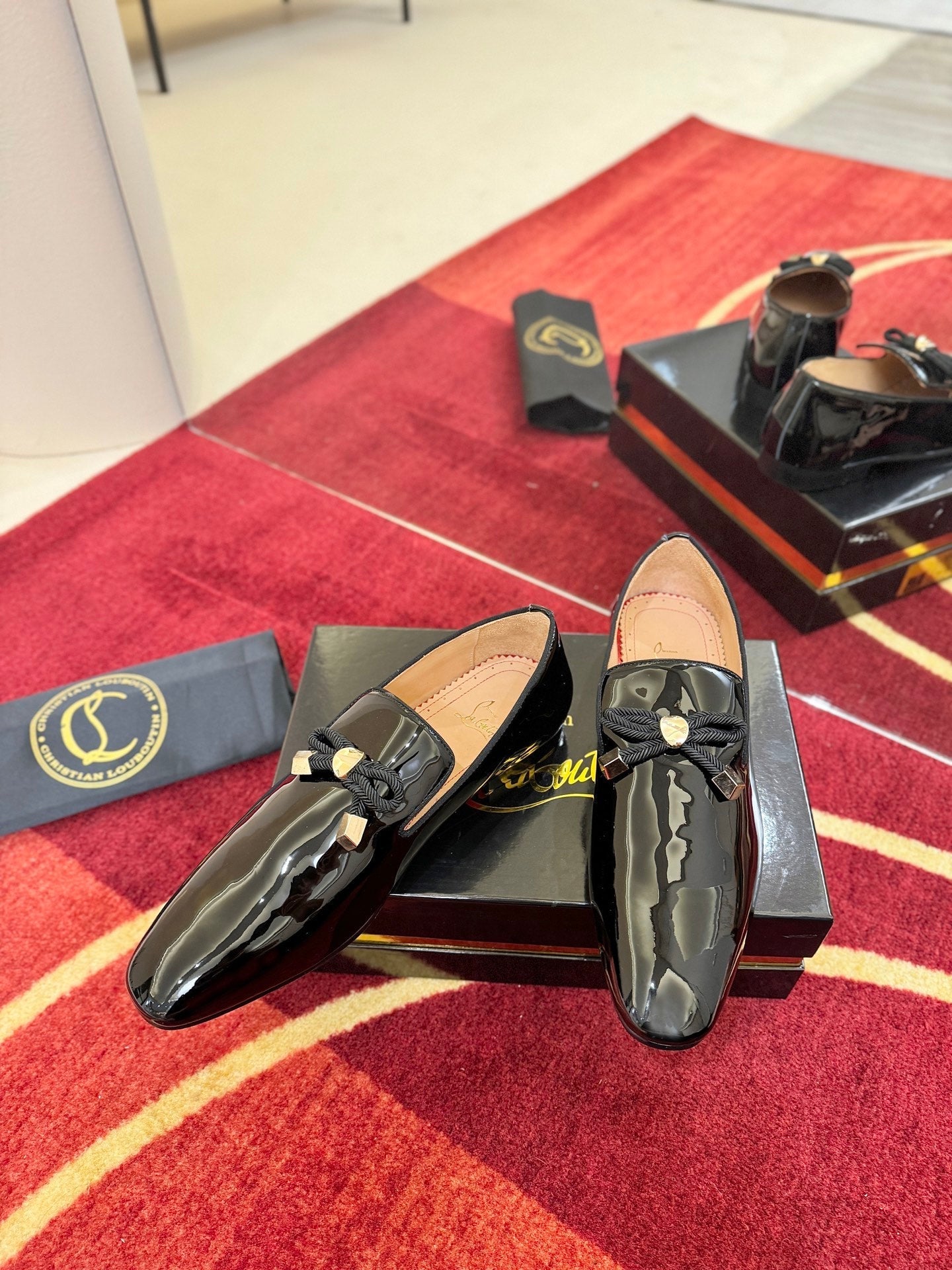 Christian Louboutin Dandydeco Velvet Loafer Patent Leather 863841