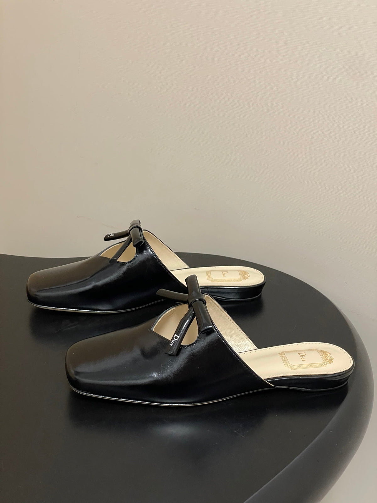 CD 26 Flat Mule Black Patent Cowhide 593599