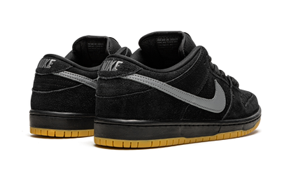 SB Dunk Low Pro "Fog" BQ6817 010