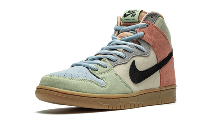 SB Dunk High "Spectrum" CN8345 001