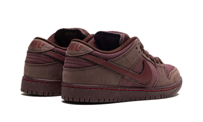 SB Dunk Low "City of Love" FN0619 600
