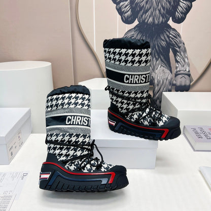 CD Platform Snow Boots Black White Cowhide Nylon Fabric 539656