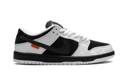 SB Dunk Low "TIGHTBOOTH" FD2629 100
