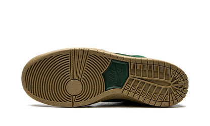 SB Dunk High Decon "Gorge Green" DQ4489 300