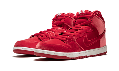 SB Dunk High Premium "Red Velvet" 313171 661