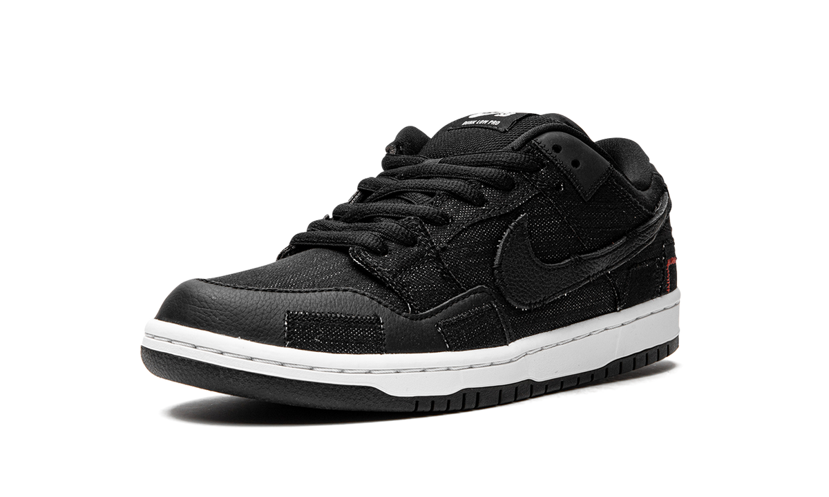 SB Dunk Low "Wasted Youth - Special Box" DD8386 001a