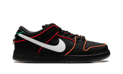 SB Dunk Low "Bronx Girls Skate" HV1664 001