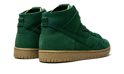 SB Dunk High Decon "Gorge Green" DQ4489 300