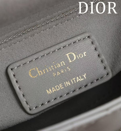 CD MINI LADY 12 SILVER PATENT LAMBSKIN