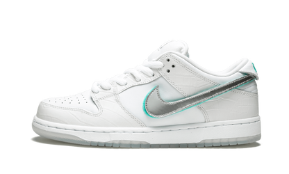 SB Dunk Low Pro OG QS "Diamond Supply White" BV1310 100