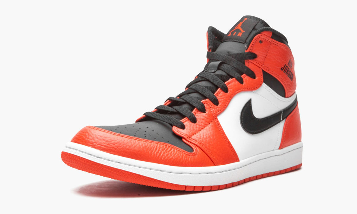 Air Jordan 1 Retro High Sneakers - Performance Runner | Street Style