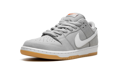 SB Dunk Low Pro ISO "Grey / Gum" DV5464 001