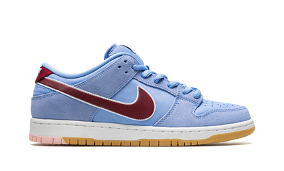 SB Dunk Low "Phillies" DQ4040 400
