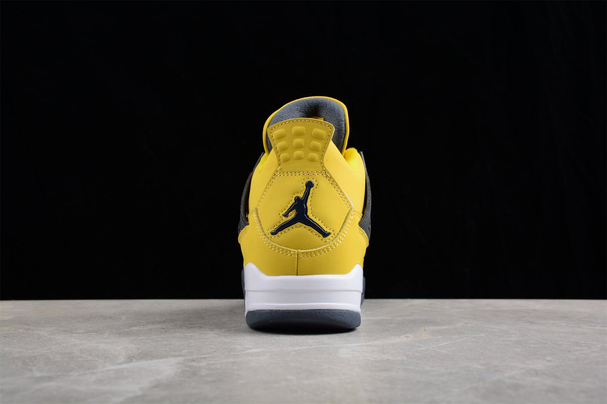 AJ 4 Lightning