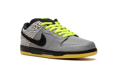 SB Dunk Low Premium QS "DJ Clark Kent - 112" 504750 017