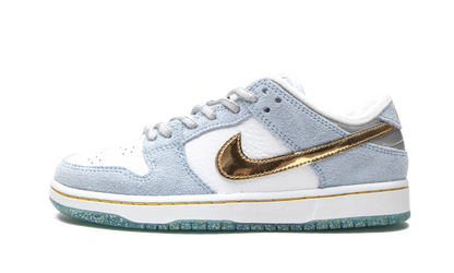 SB Dunk Low PS "Sean Cliver - Holiday Special" DJ2519 400