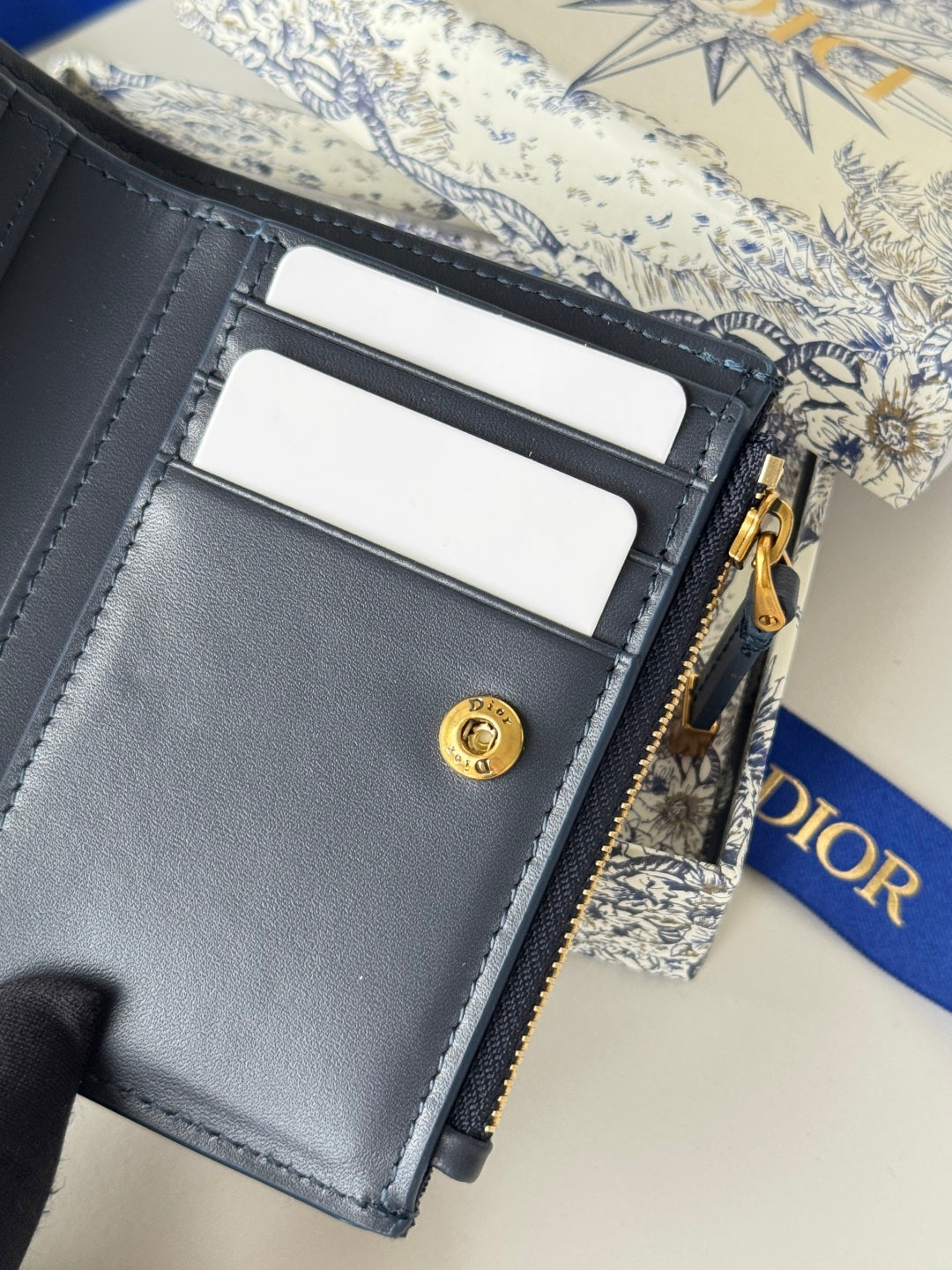 CD 30 Montaigne Dahlia Wallet 12cm Blue Fabric & Calfskin Jacquard