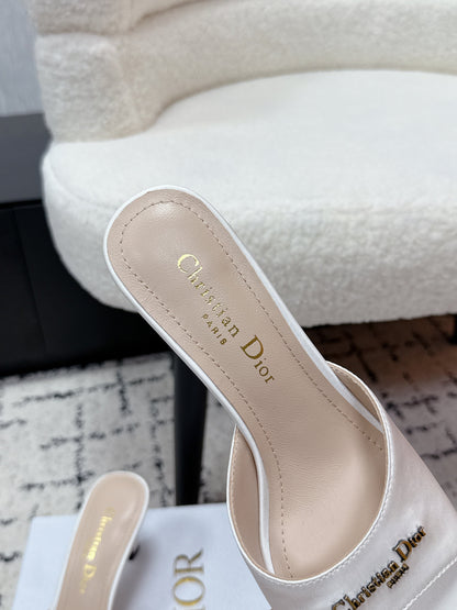 CD Square-Toed Sandal White Satin 617519