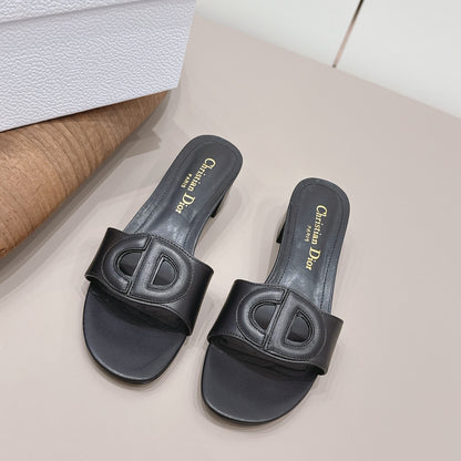 CD 26s Round-Toe Sandals 4.5cm Black Calfskin 738233