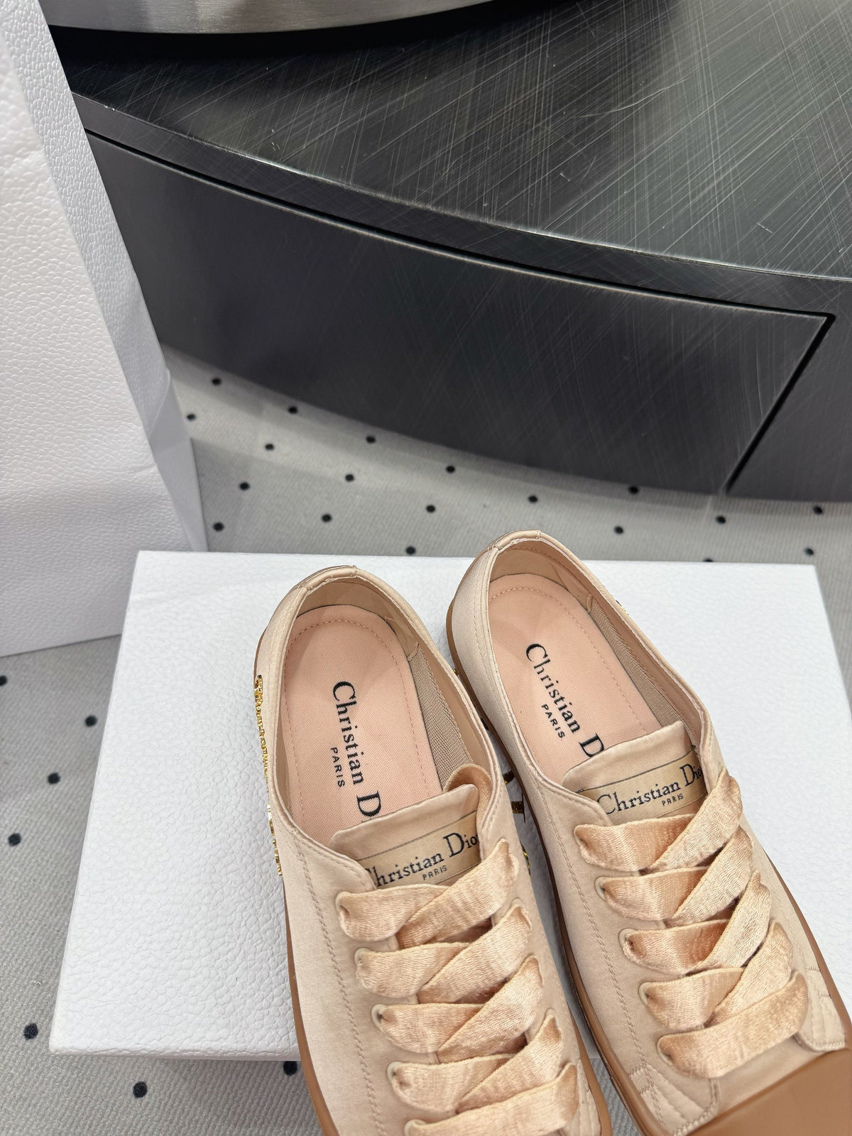 Dior Lucky Sneaker Beige Satin  618070