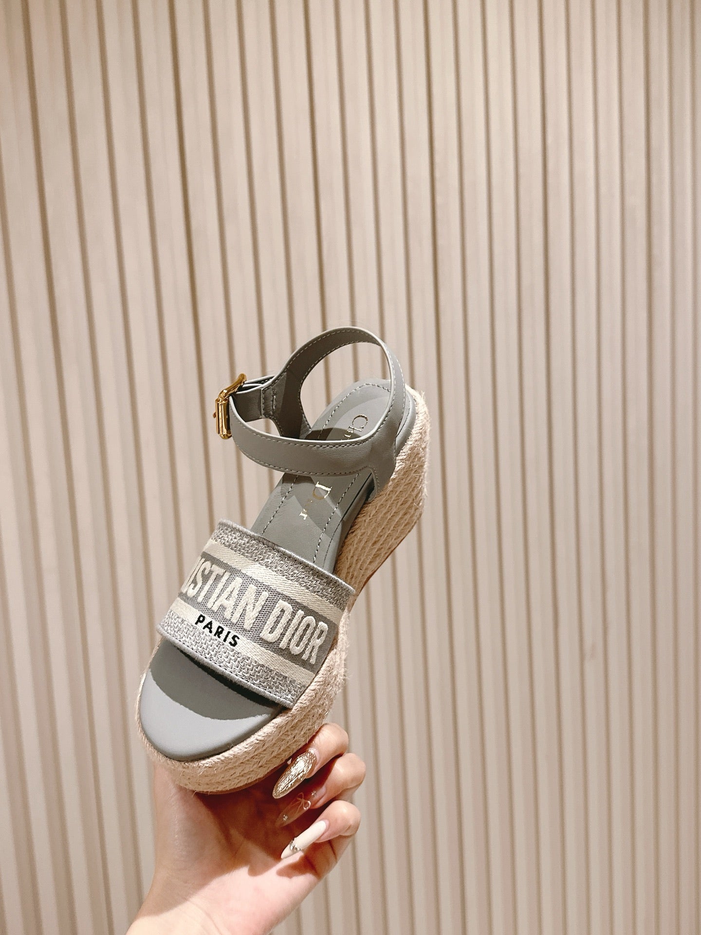 CD Dway Wedge  Sandal 85mm Warm gray-brown Calfskin and Embroidered 483079