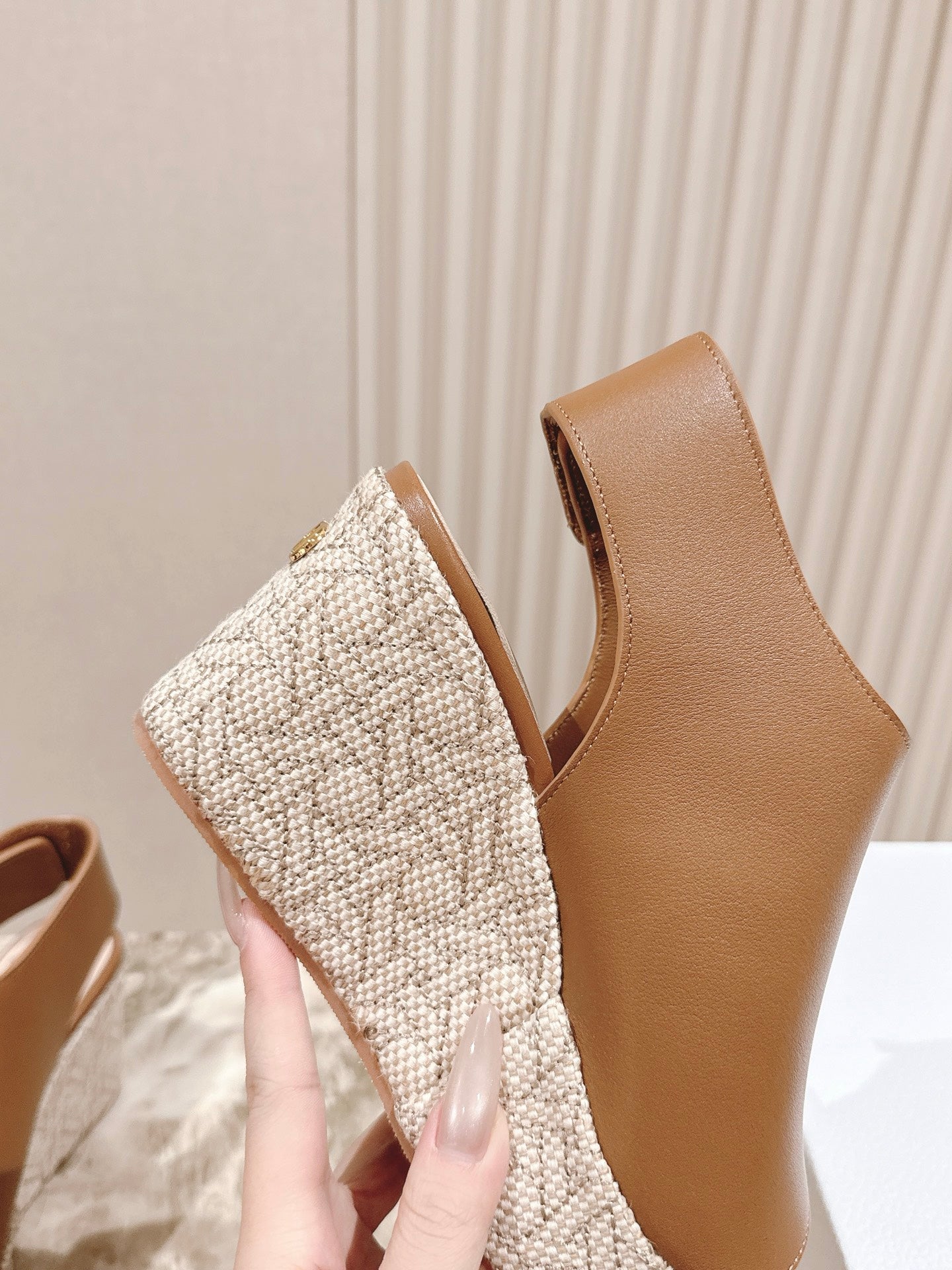 CD Attitude Wedge Sandal 85mm Camel Calfskin 483088