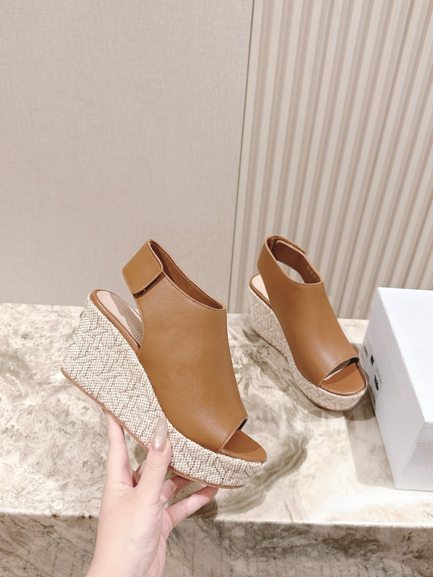 CD Attitude Wedge Sandal 85mm Camel Calfskin 483088