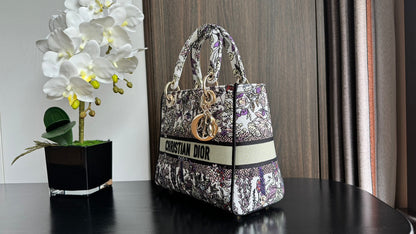 medium lady 24 multicolor flower embroidery