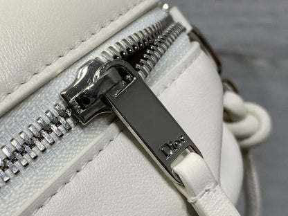 Dior 2026 Bow Pouch 20cm White Lambskin 284143