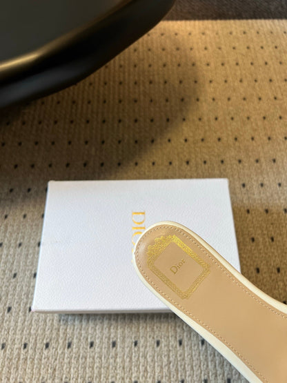 CD 26s J'Adior Slide White Embroidered Cotton 820048
