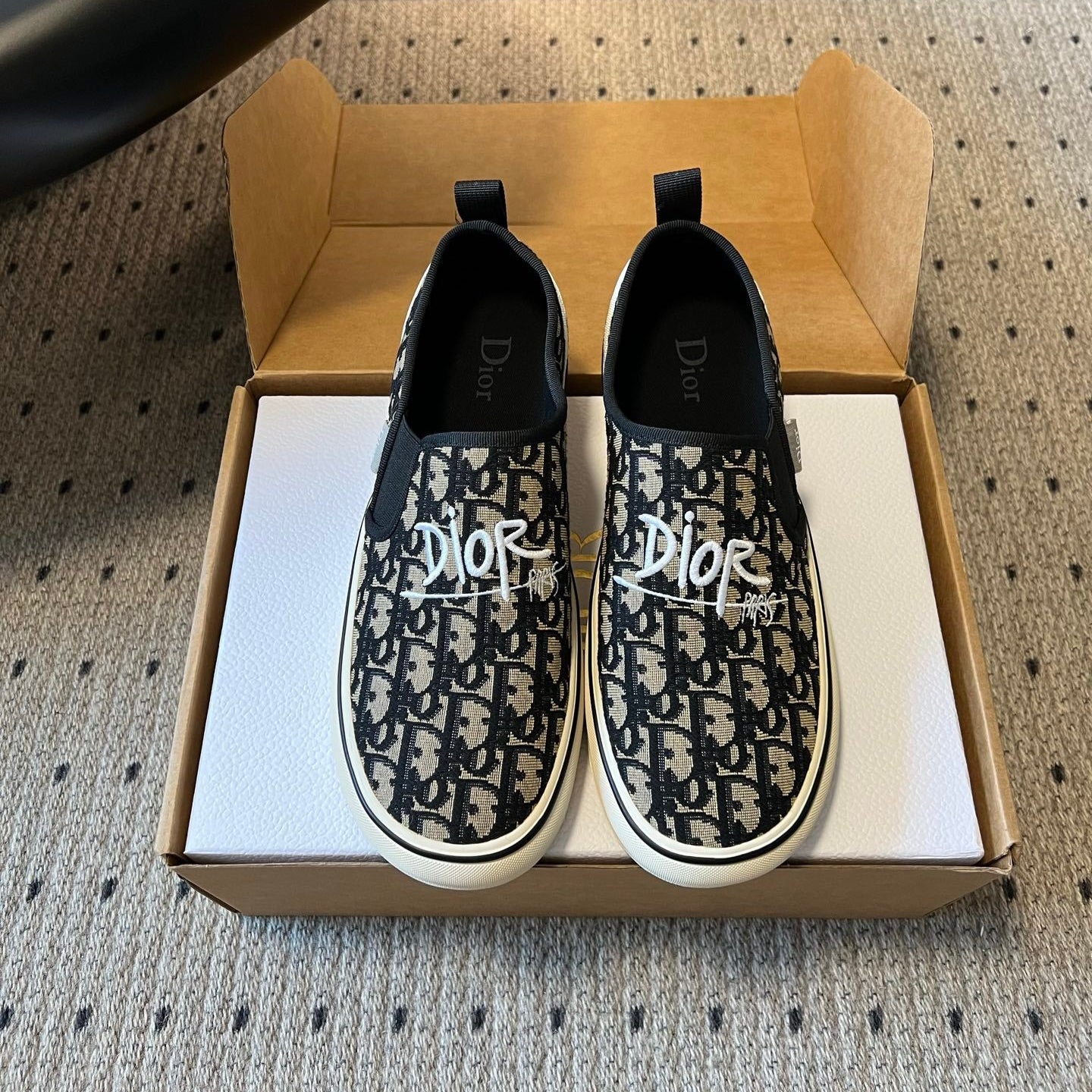CD 26s Slip-on Shoes Black Beige Canvas 903389