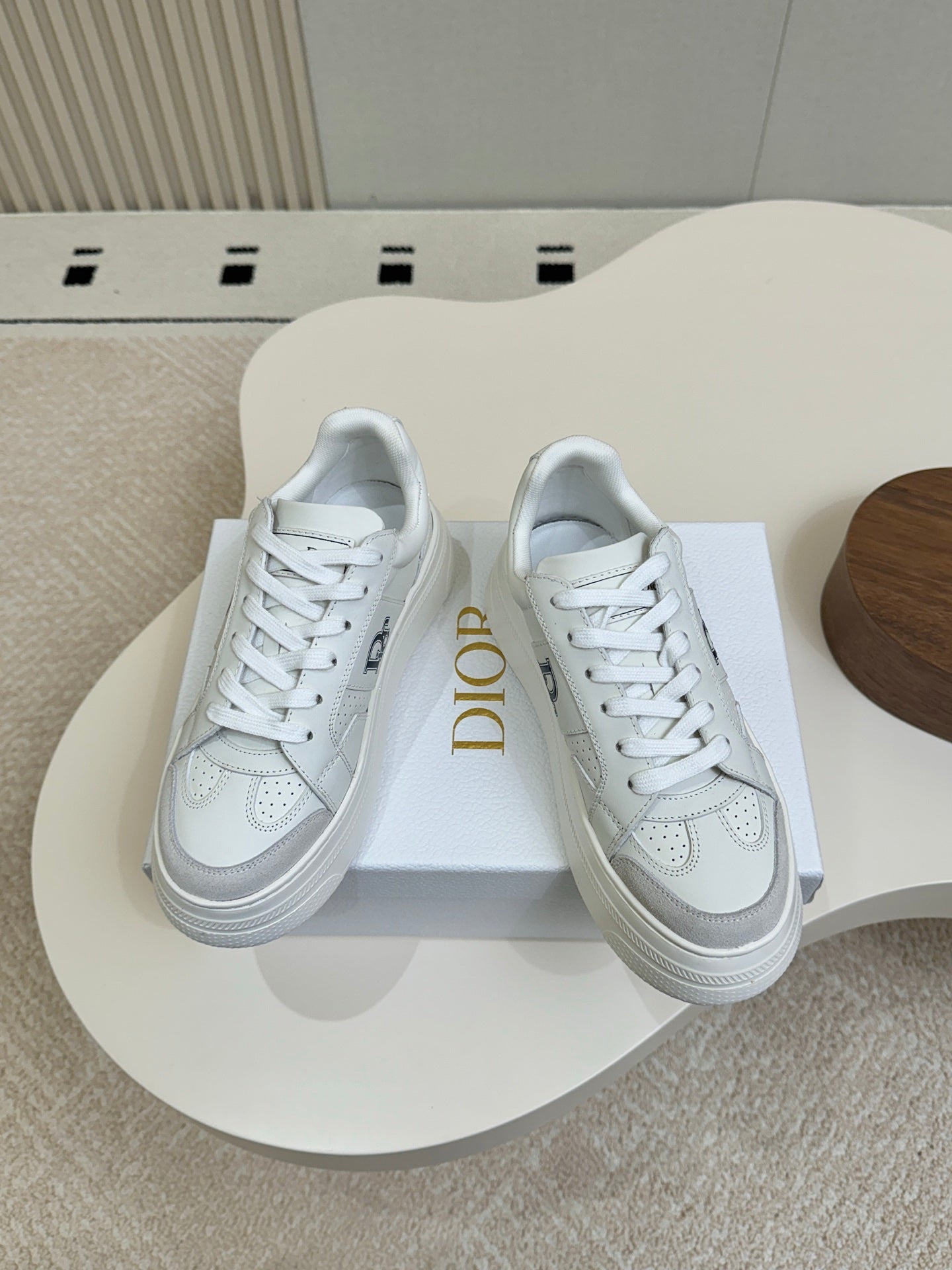 CD 26s Sneaker White Grey Calfskin Suede 920132