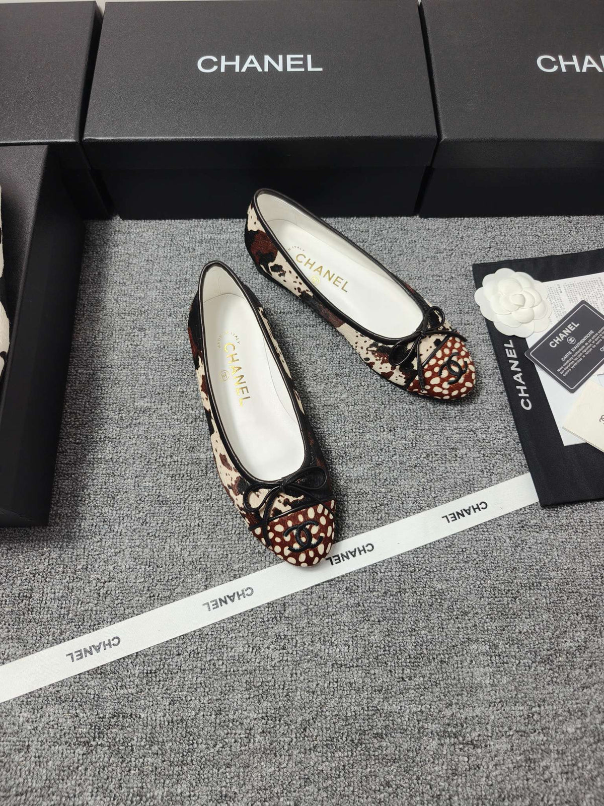 Chanel 2026 Ballet Flat Black Cream Brown Horsehair Calfskin 696628
