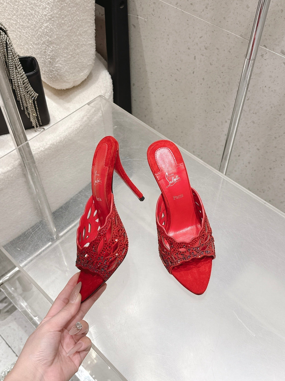 CL 26SS High-Heeled Slippers 100 Red Suede Sheepskin 636693
