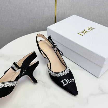 CD 26 Embroidered Slingback 65 Black Canvas 620369