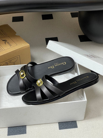 CD 26 Chunky Heel Sandals Black Leather 593533