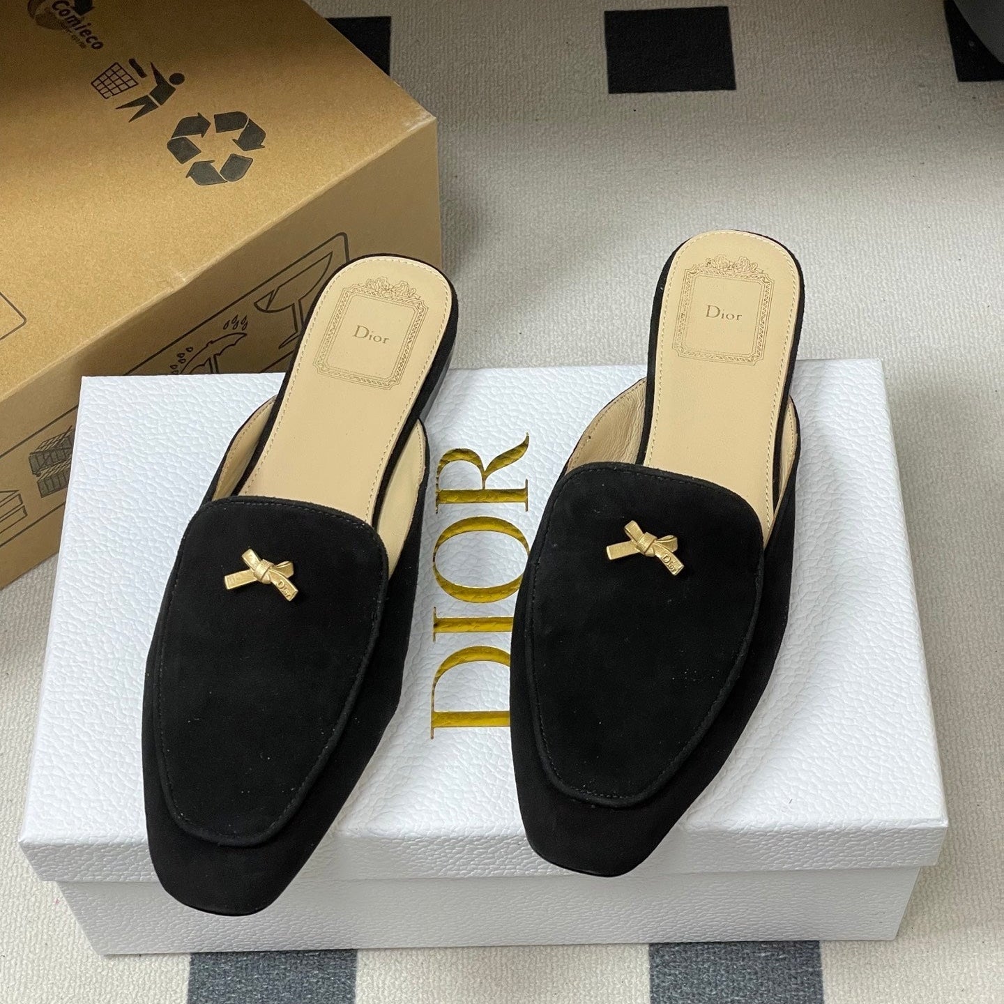 CD 26 Baby Bow Flat Mule Black Cowhide Sheepskin Suede 632595