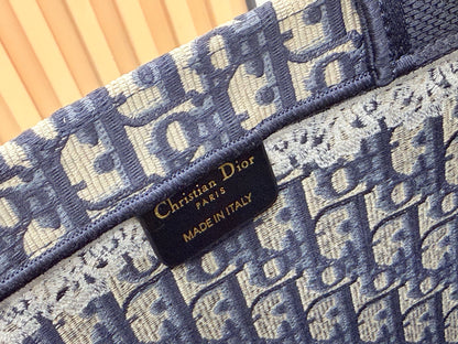 Dior Book Tote Blue Dior Oblique Embroidery and White Lace