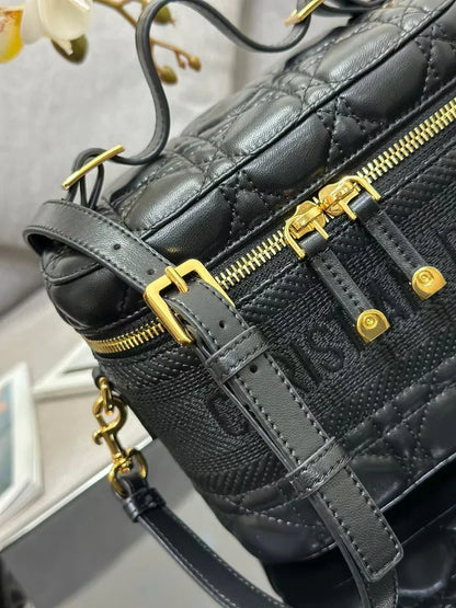Dior 2026 Vanity Case 18.5cm Lambskin 158275