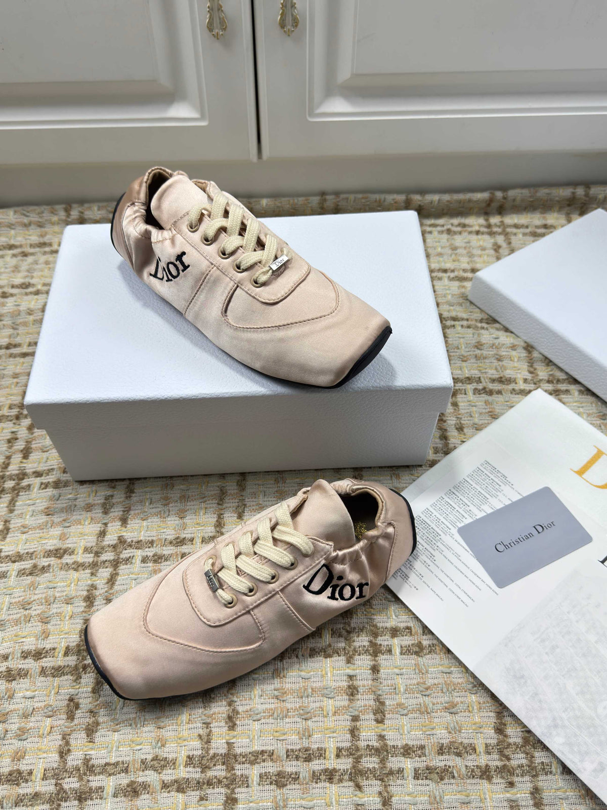 CD 26s Cœur Sneaker Light Pink Satin 695458