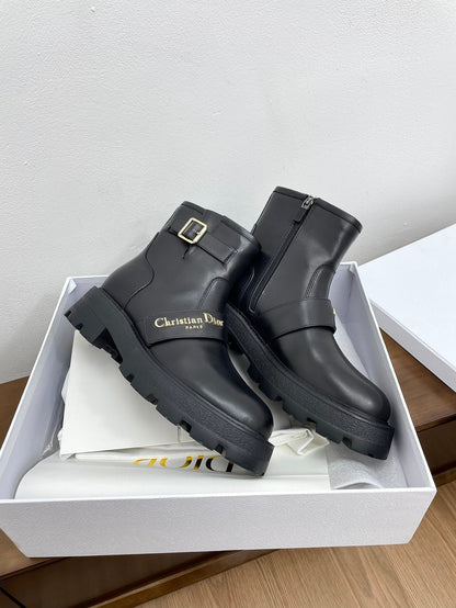 CD D-Quest Ankle Boot 40mm Plain Black Calfskin