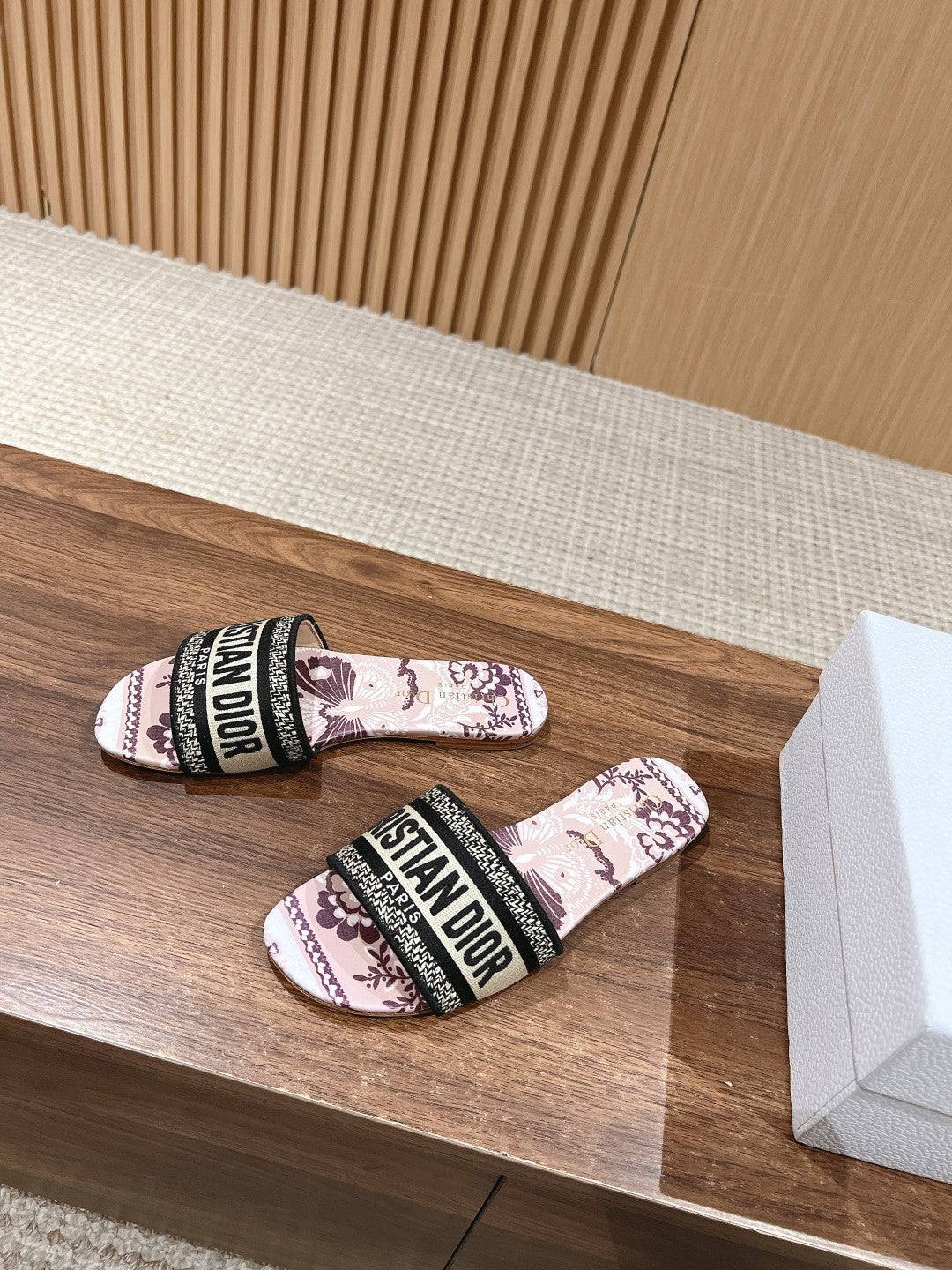 CD 26s Slide Sandals In Mauve Floral Print Logo Strap