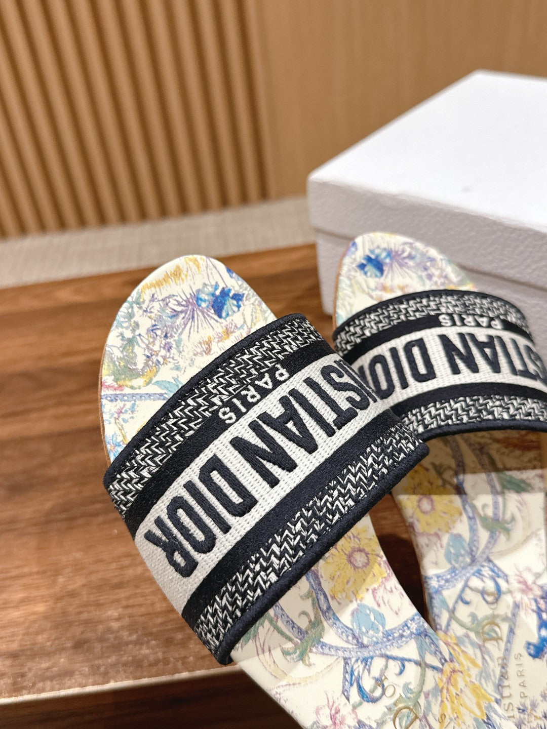 CD 26s Slide Sandals In Multicolor Floral Map Print Logo Strap