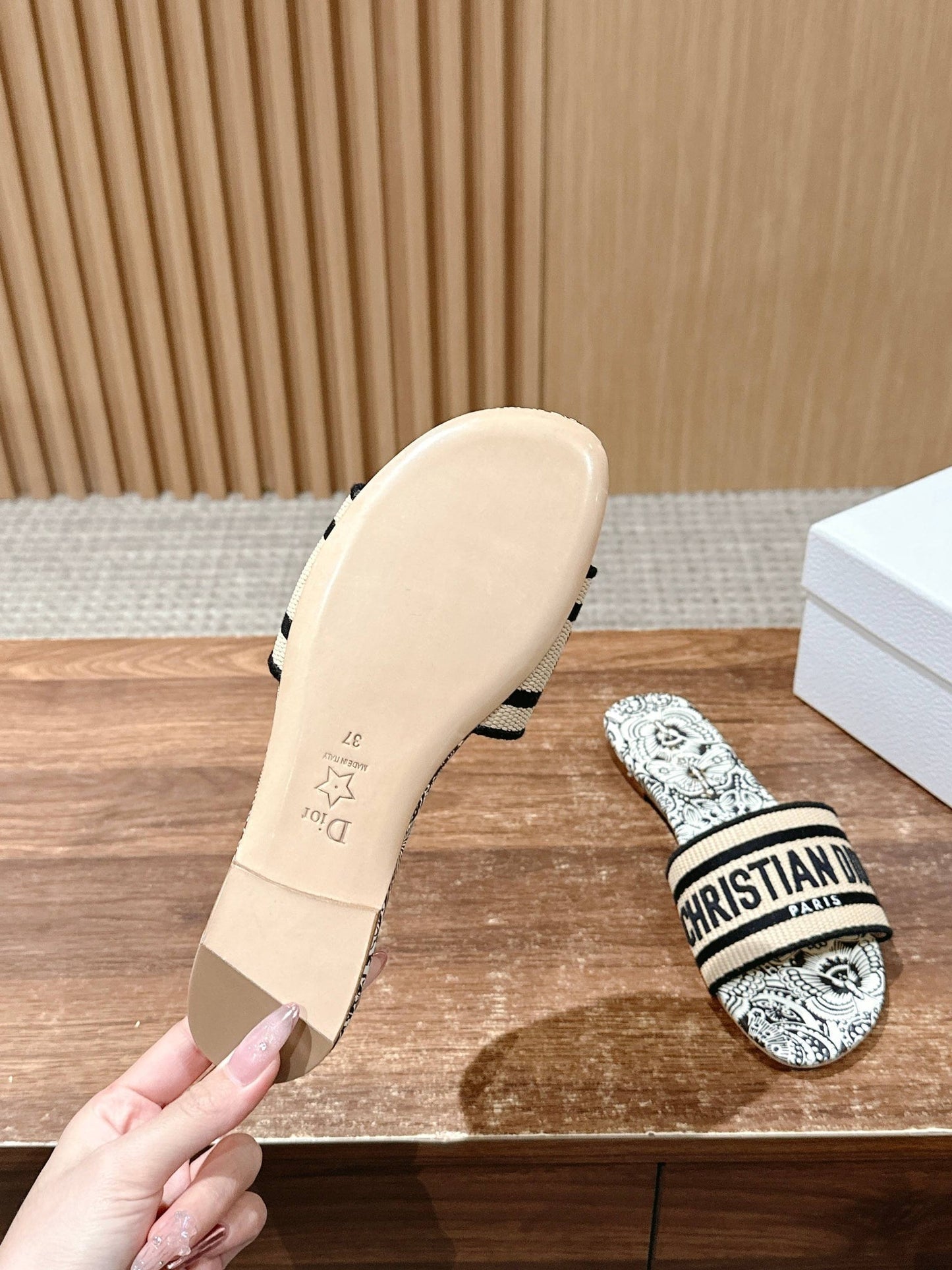 CD 26s D-Club Embroidered Slides In Black Toile De Jouy