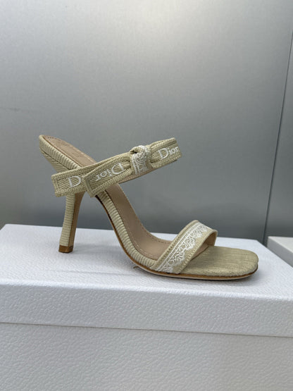 CD 26s Heeled Sandal 10cm Light Taupe Beige Leather Fabric 633068