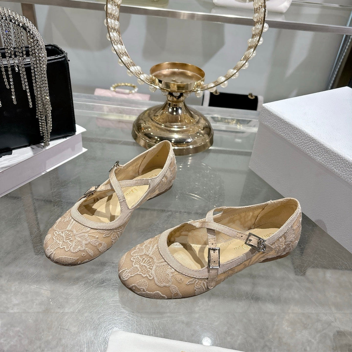 CD Very Ballet Flat Beige Lace 679840