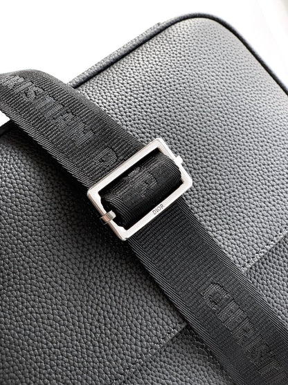 Dior Rider 2.0 Zippered Messenger Bag Black Cowhide 336233