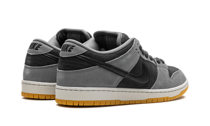 SB Dunk Low "Dark Smoke Grey" HF3063 001